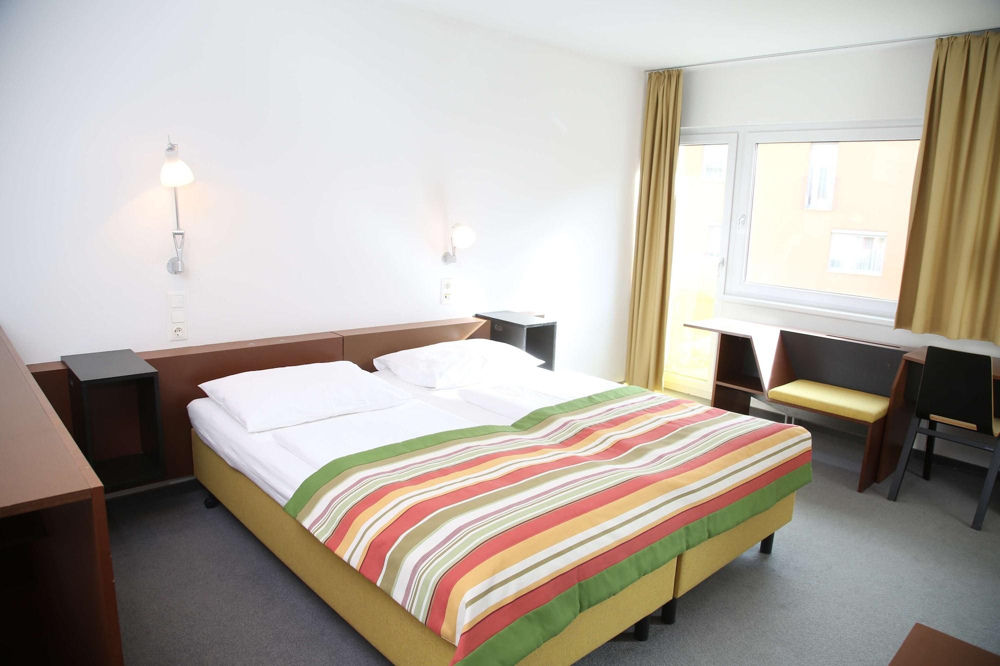 Kyriad Vienna Altmannsdorf Экстерьер фото