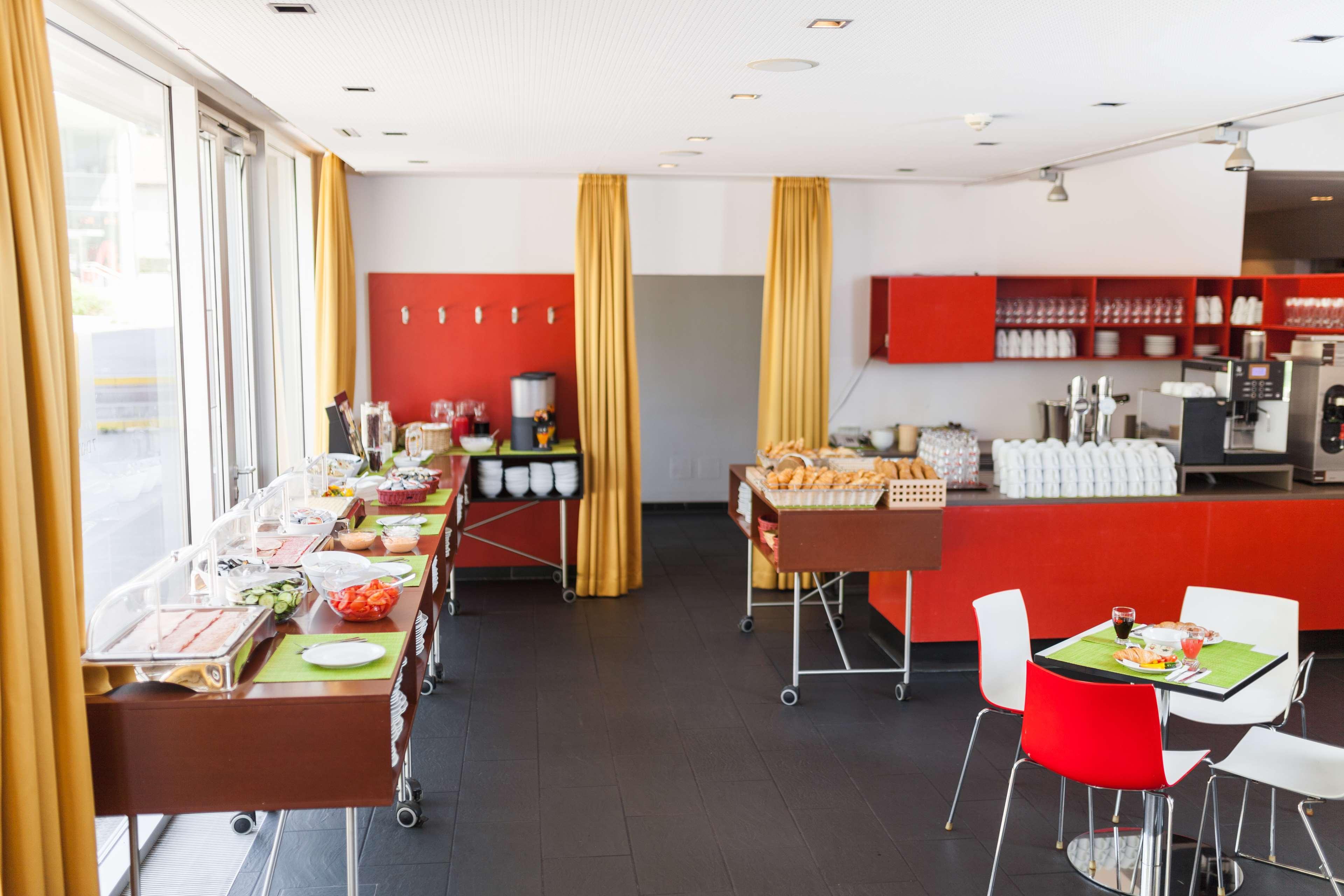 Kyriad Vienna Altmannsdorf Экстерьер фото