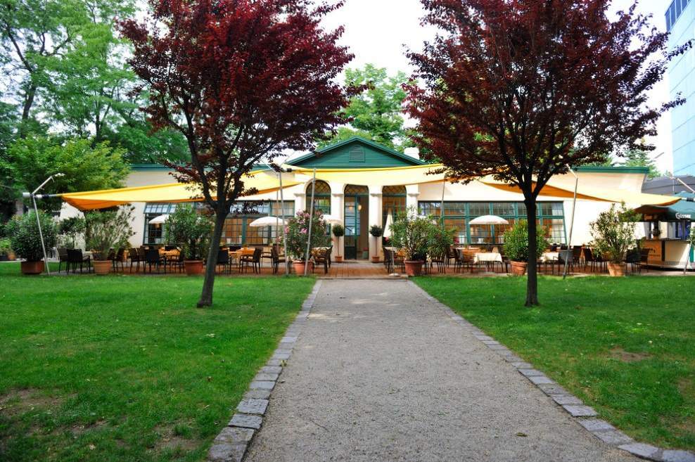 Kyriad Vienna Altmannsdorf Экстерьер фото