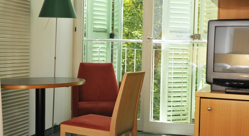 Kyriad Vienna Altmannsdorf Экстерьер фото